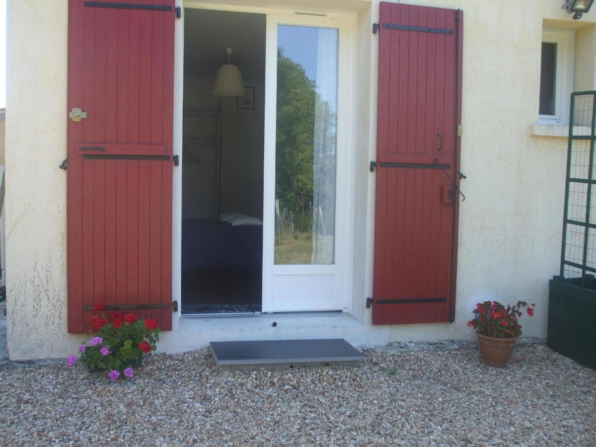 Les Chambres De Beauviel Saint-Jean-dʼEyraud Εξωτερικό φωτογραφία